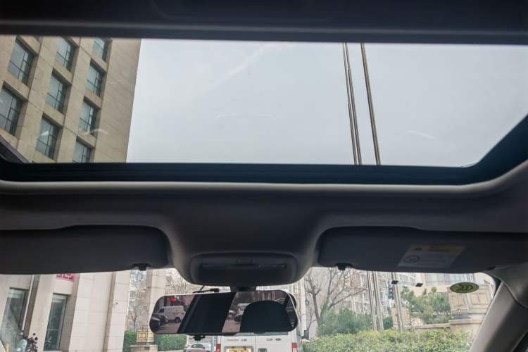 Used Chevrolet Cavalier 2020 Redline 325T Automatic Xinshang Edition China VI Standard Headliner