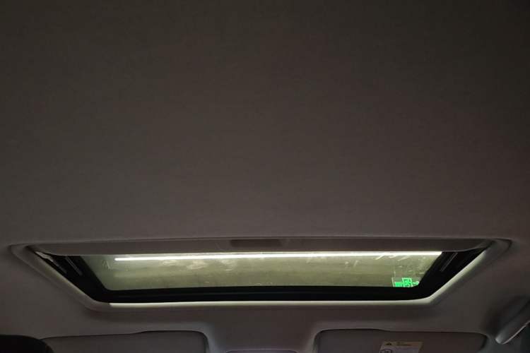 Used Chevrolet Cavalier 2020 Redline 325T Automatic Xinshang Edition Headliner