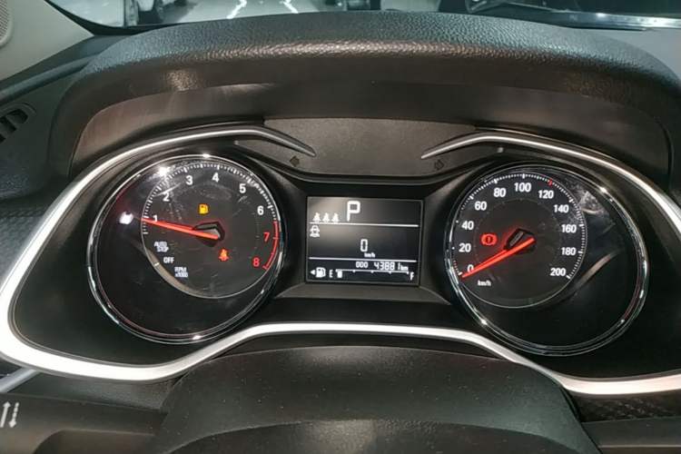 Used Chevrolet Cavalier 2020 325T Automatic Enjoyment Edition Instrument Cluster