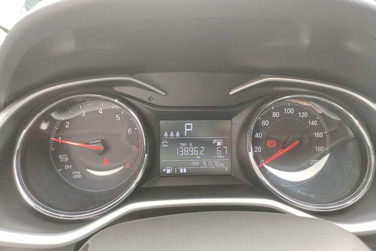 Used Chevrolet Cavalier 2020 325T Automatic Enjoyment Edition Instrument Cluster