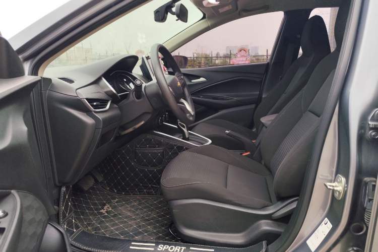 Used Chevrolet Cavalier 2020 325T Automatic Enjoyment Edition Interior 2