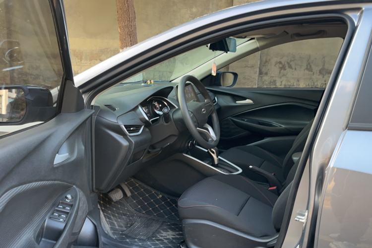 Used Chevrolet Cavalier 2020 Redline 325T Automatic Xinshang Edition Interior 2