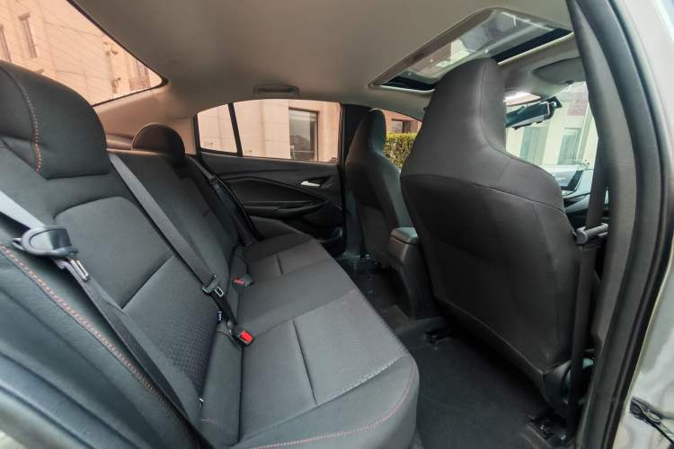 Used Chevrolet Cavalier 2020 Redline 325T Automatic Xinshang Edition China VI Standard Interior 3