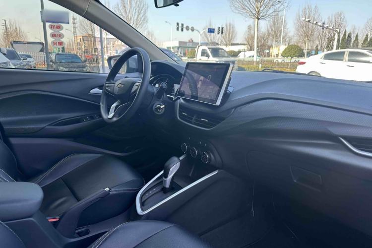 Used Chevrolet Cavalier 2020 325T Automatic Enjoyment Edition Interior 3