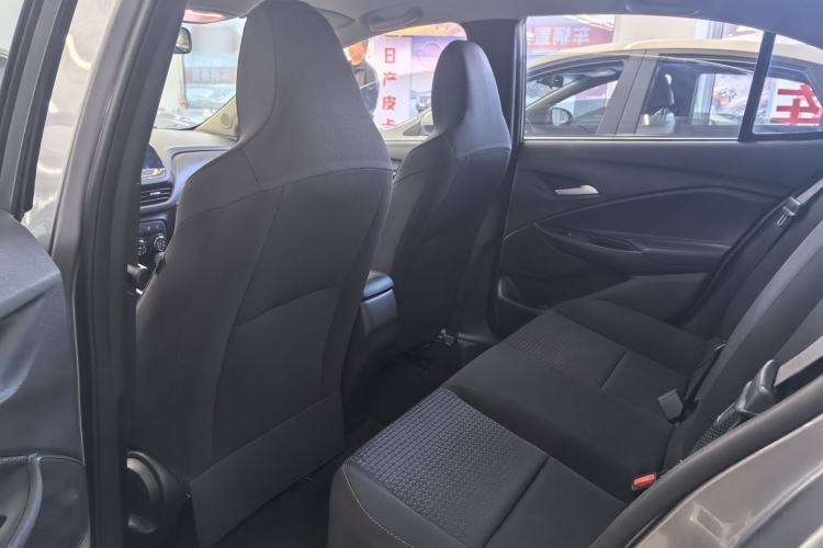 Used Chevrolet Cavalier 2020 325T Automatic Enjoyment Edition Interior 3
