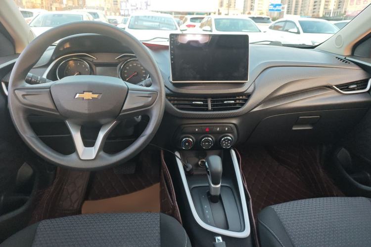 Used Chevrolet Cavalier 2020 325T Automatic Enjoyment Edition Interior 4