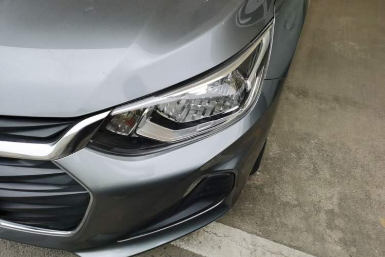 Used Chevrolet Cavalier 2020 325T Automatic Enjoyment Edition Left Front Headlight