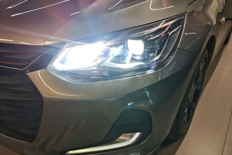 Used Chevrolet Cavalier 2020 Redline 325T Automatic Xinshang Edition Left Front Headlight