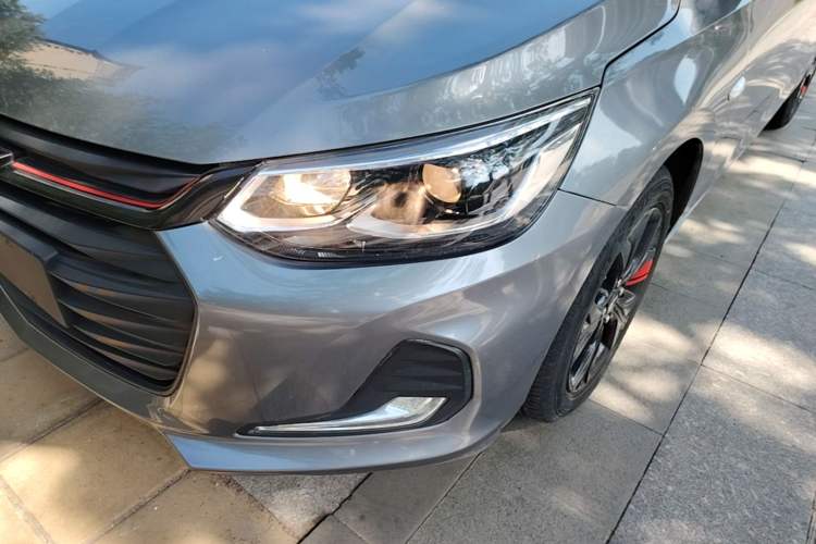 Used Chevrolet Cavalier 2020 Redline 325T Automatic Xinshang Edition China VI Standard Left Front Headlight