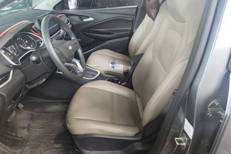 Used Chevrolet Cavalier 2020 325T Automatic Enjoyment Edition Left Front Seat