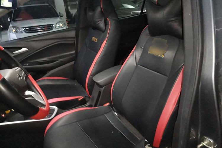 Used Chevrolet Cavalier 2020 Redline 325T Automatic Xinshang Edition China VI Standard Left Front Seat