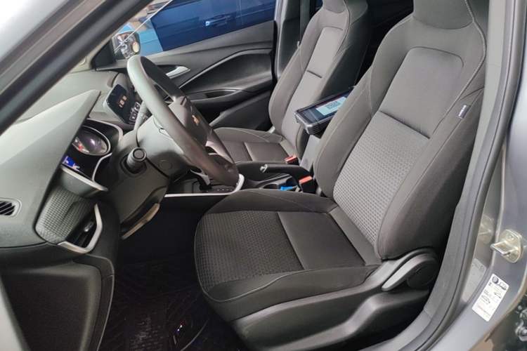 Used Chevrolet Cavalier 2020 325T Automatic Enjoyment Edition Left Front Seat