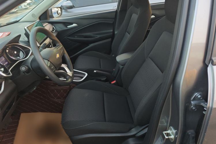 Used Chevrolet Cavalier 2020 325T Automatic Enjoyment Edition Left Front Seat