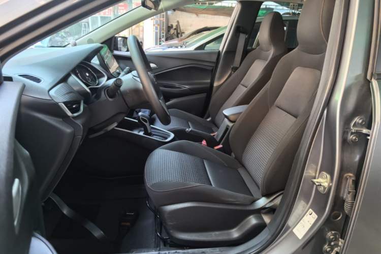 Used Chevrolet Cavalier 2020 Redline 325T Automatic Xinshang Edition China VI Standard Left Front Seat