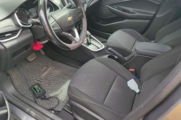 Used Chevrolet Cavalier 2020 325T Automatic Enjoyment Edition Left Front Seat