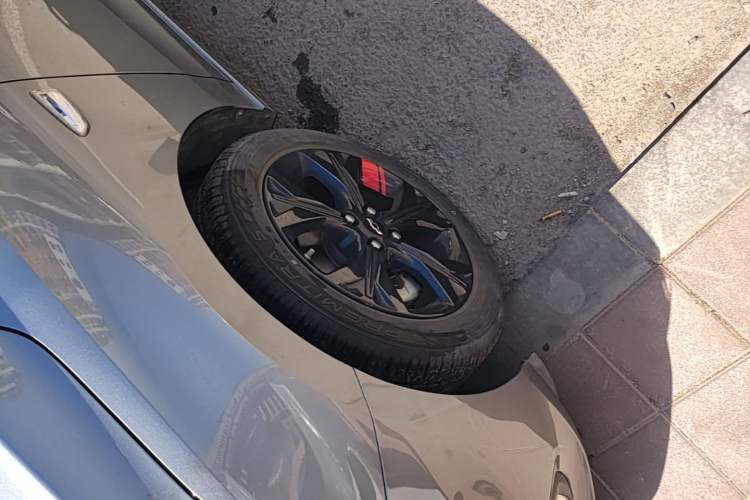 Used Chevrolet Cavalier 2020 Redline 325T Automatic Xinshang Edition Left Front Wheel Hub