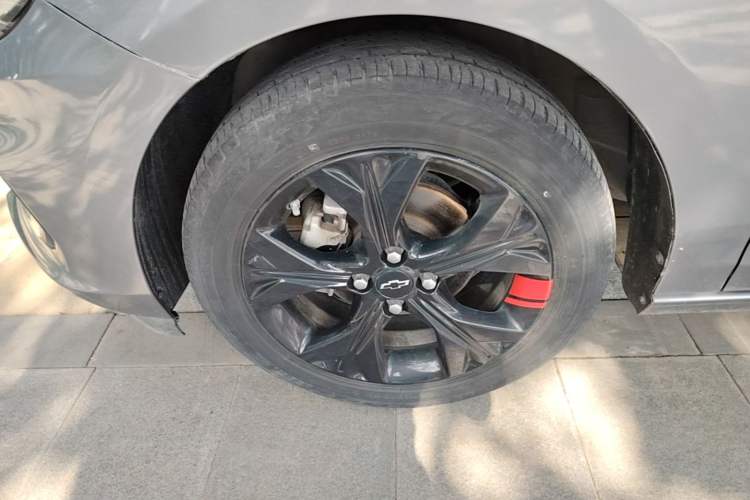 Used Chevrolet Cavalier 2020 Redline 325T Automatic Xinshang Edition China VI Standard Left Front Wheel Hub