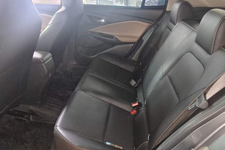 Used Chevrolet Cavalier 2020 Redline 325T Automatic Xinyao Edition China VI Standard Left Rear Seat