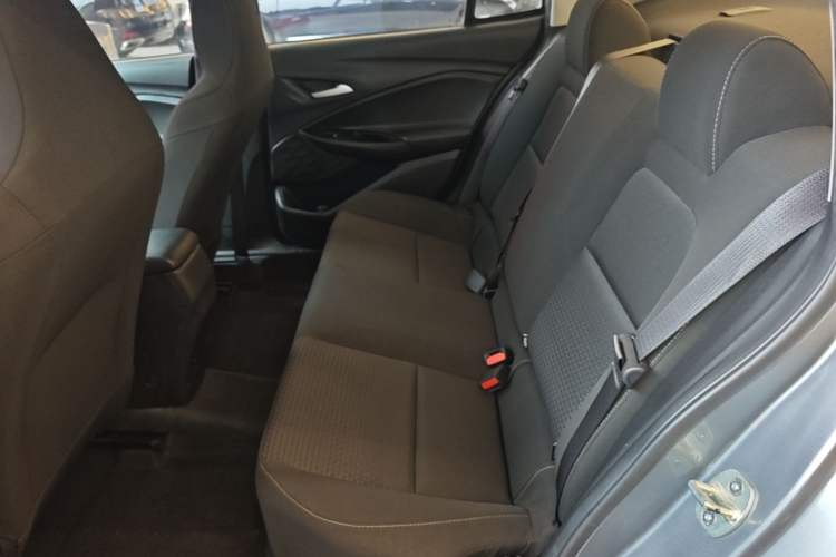 Used Chevrolet Cavalier 2020 325T Automatic Enjoyment Edition Left Rear Seat