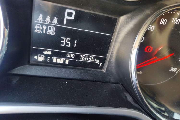 Used Chevrolet Cavalier 2020 325T Automatic Enjoyment Edition Odometer Close Up