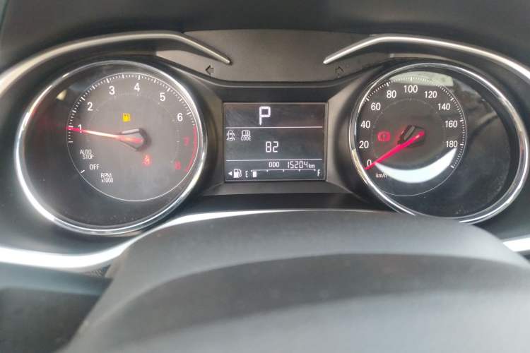 Used Chevrolet Cavalier 2020 Redline 325T Automatic Xinshang Edition Odometer Close Up