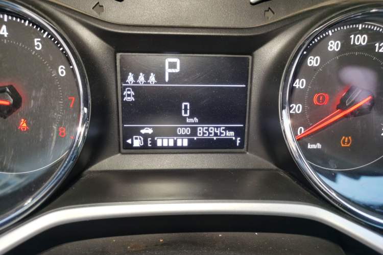 Used Chevrolet Cavalier 2020 325T Automatic Enjoyment Edition Odometer Close Up