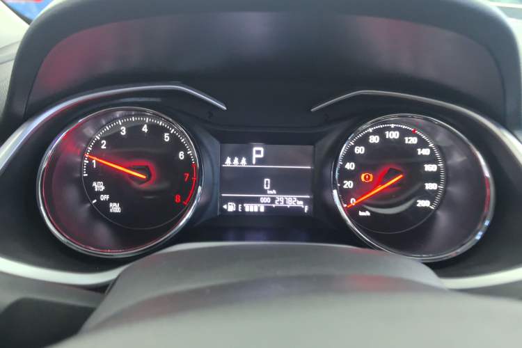 Used Chevrolet Cavalier 2020 325T Automatic Enjoyment Edition Odometer Close Up