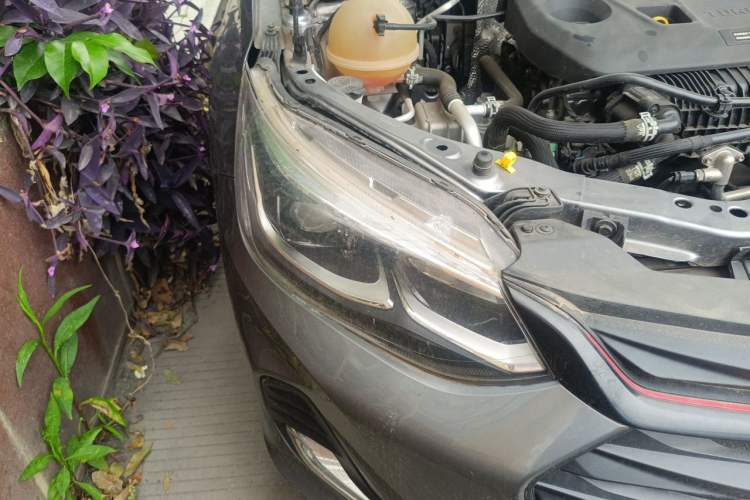 Used Chevrolet Cavalier 2020 Redline 325T Automatic Xinshang Edition Right Front Headlight