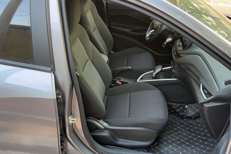Used Chevrolet Cavalier 2020 Redline 325T Automatic Xinshang Edition Right Front Seat