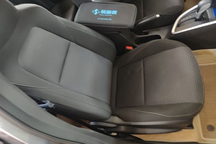 Used Chevrolet Cavalier 2020 325T Automatic Enjoyment Edition Right Front Seat