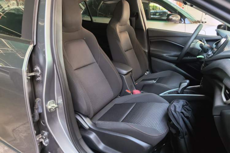 Used Chevrolet Cavalier 2020 Redline 325T Automatic Xinshang Edition China VI Standard Right Front Seat