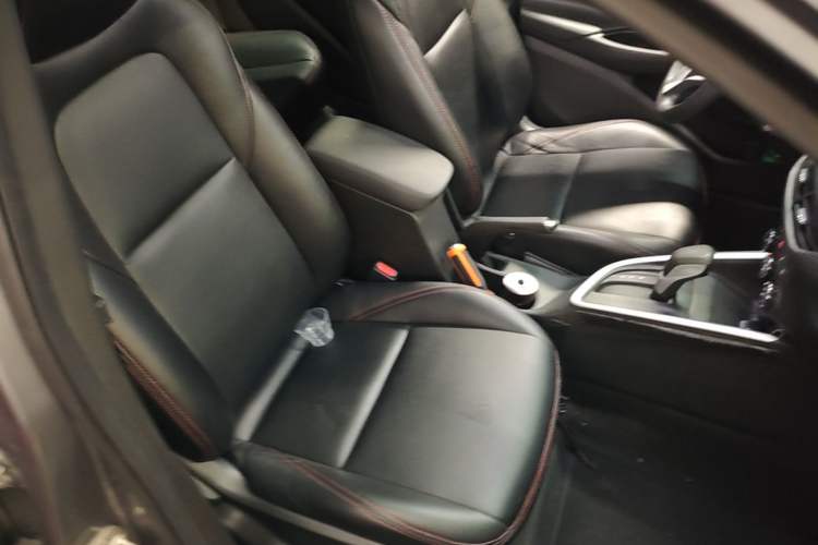 Used Chevrolet Cavalier 2020 Redline 325T Automatic Xinshang Edition Right Front Seat