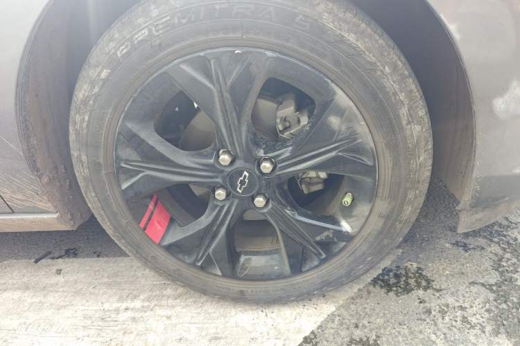 Used Chevrolet Cavalier 2020 Redline 325T Automatic Xinshang Edition China VI Standard Right Front Wheel Hub