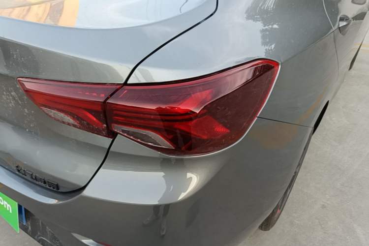 Used Chevrolet Cavalier 2020 Redline 325T Automatic Xinyao Edition China VI Standard Right Rear Taillight