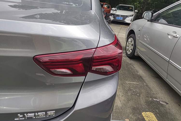 Used Chevrolet Cavalier 2020 325T Automatic Enjoyment Edition Right Rear Taillight