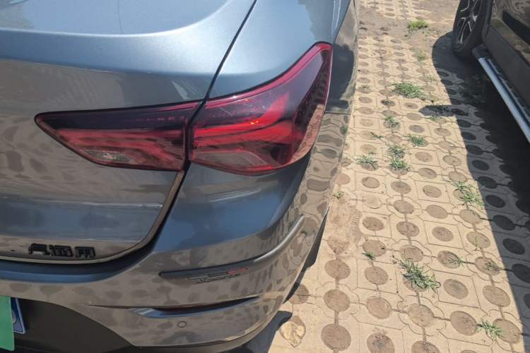 Used Chevrolet Cavalier 2020 Redline 325T Automatic Xinyao Edition China VI Standard Right Rear Taillight