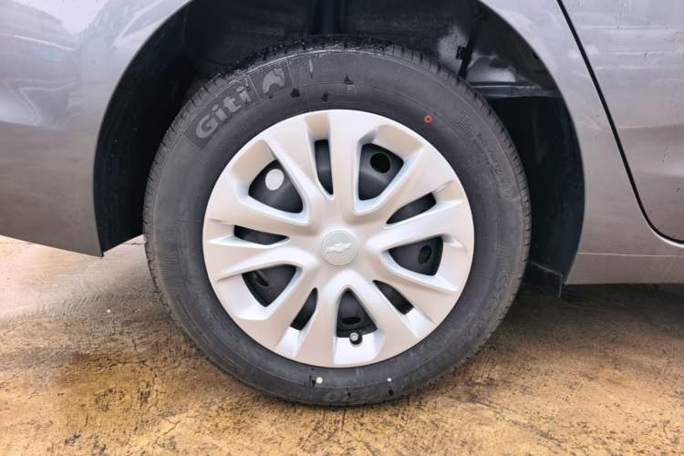Used Chevrolet Cavalier 2020 320 Manual Enjoyment Edition Right Rear Wheel Hub
