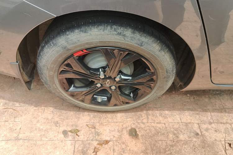 Used Chevrolet Cavalier 2020 Redline 325T Automatic Xinyao Edition Right Rear Wheel Hub