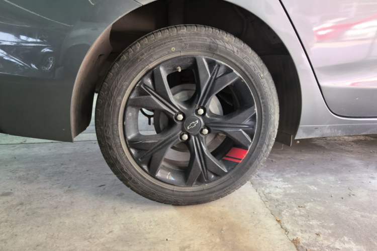 Used Chevrolet Cavalier 2020 Redline 325T Automatic Xinshang Edition China VI Standard Right Rear Wheel Hub