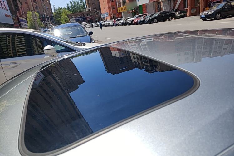 Used Chevrolet Cavalier 2020 Redline 325T Automatic Xinshang Edition Roof