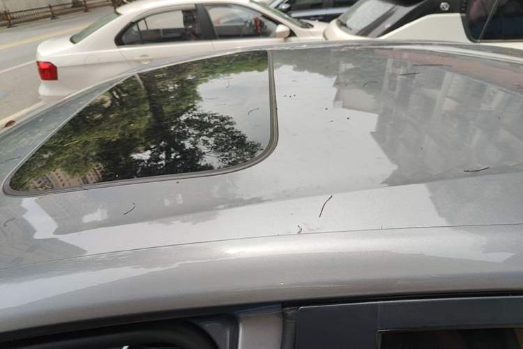 Used Chevrolet Cavalier 2020 Redline 325T Automatic Xinyao Edition Roof
