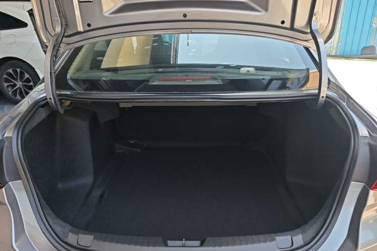 Used Chevrolet Cavalier 2020 325T Automatic Enjoyment Edition Trunk