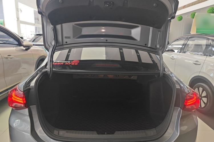 Used Chevrolet Cavalier 2020 Redline 325T Automatic Xinshang Edition Trunk