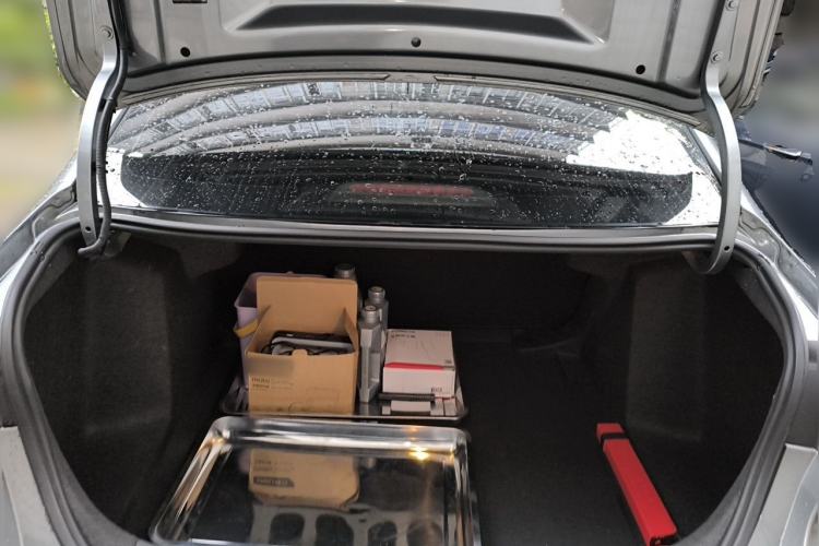 Used Chevrolet Cavalier 2020 Redline 325T Automatic Xinshang Edition China VI Standard Trunk