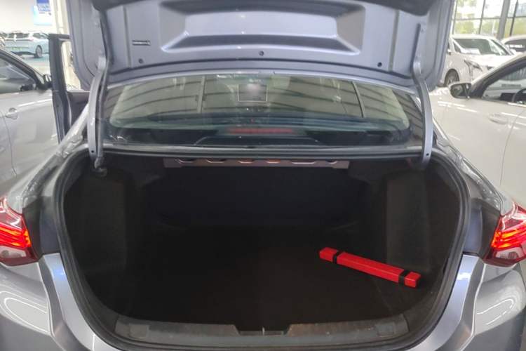 Used Chevrolet Cavalier 2020 325T Automatic Enjoyment Edition Trunk