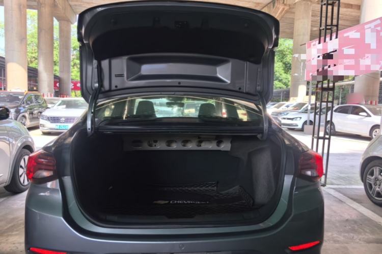 Used Chevrolet Cavalier 2020 Redline 325T Automatic Xinshang Edition China VI Standard Trunk