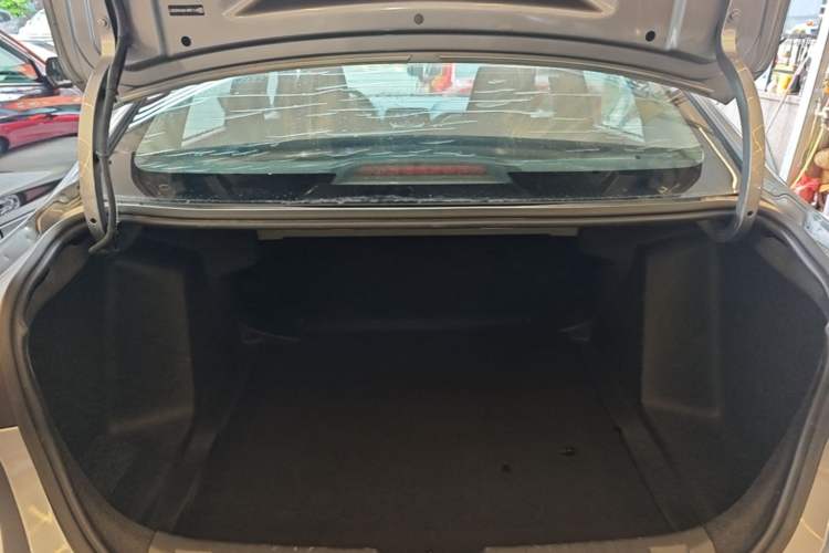 Used Chevrolet Cavalier 2020 325T Automatic Enjoyment Edition Trunk