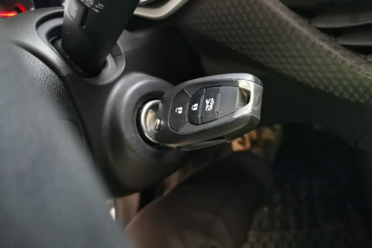 Used Chevrolet Cavalier 2020 325T Automatic Enjoyment Edition Vehicle Key