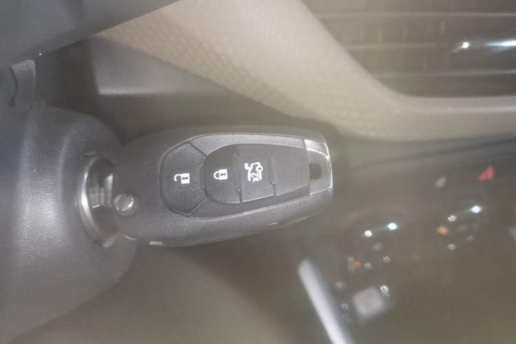 Used Chevrolet Cavalier 2020 Redline 325T Automatic Xinyao Edition China VI Standard Vehicle Key