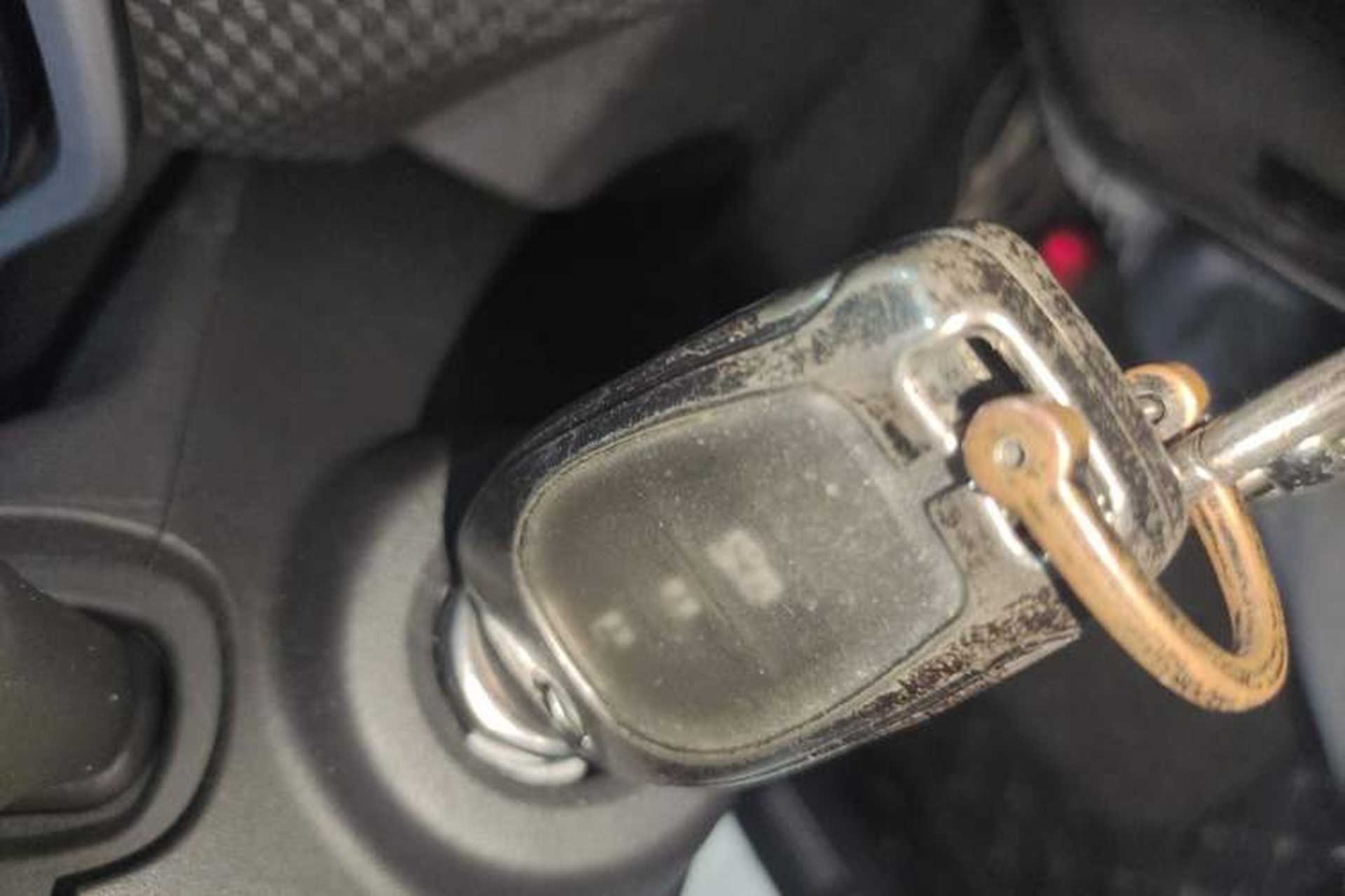 Used Chevrolet Cavalier 2020 325T Automatic Enjoyment Edition Vehicle Key